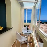 Domingos Reis Apartment *